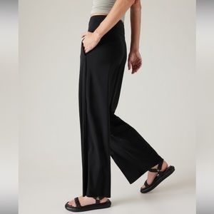 Athleta Sz 0 Cosmic Wide Leg Pants NEW